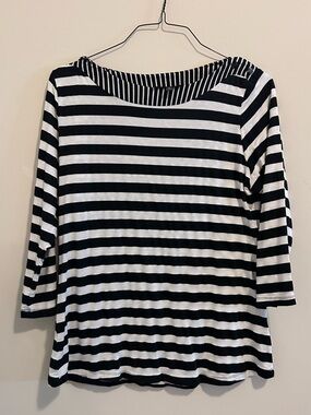Black & White Striped Women's Boatneck‎ Top
